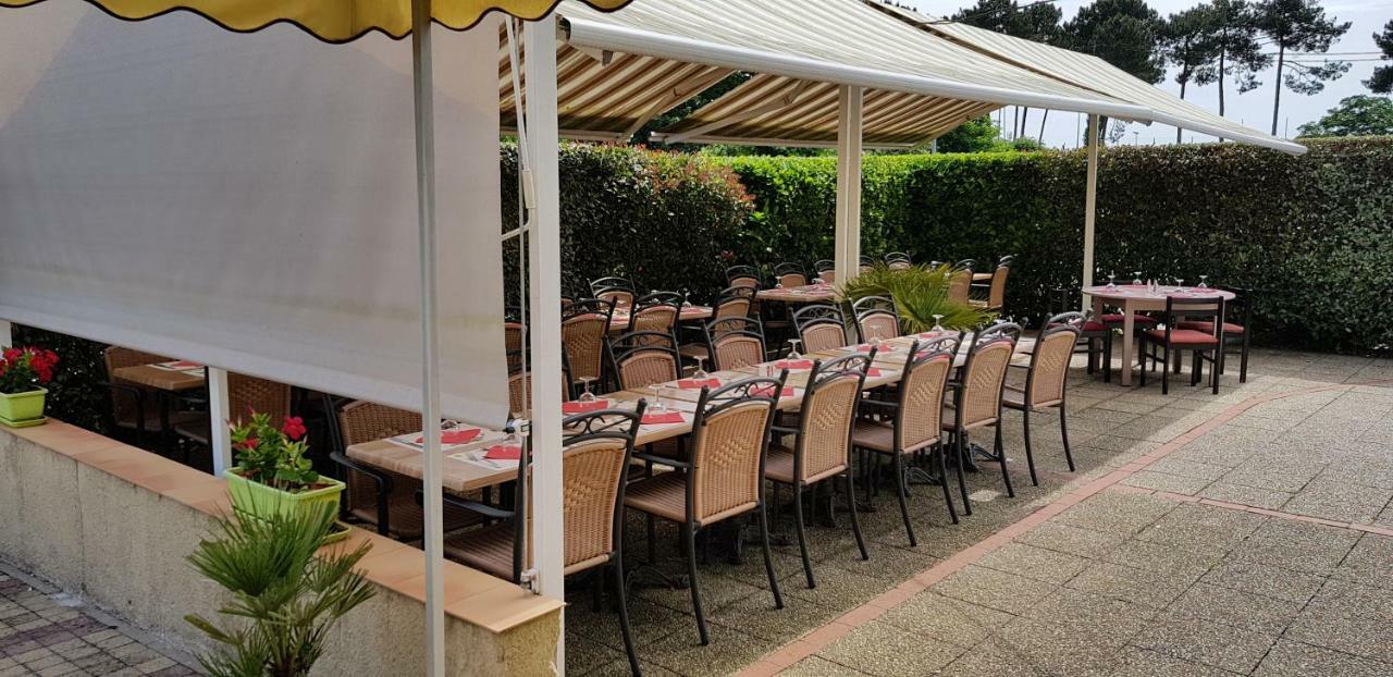 Logis Hotel Horus Restaurant Les Bruyeres Toulenne Esterno foto