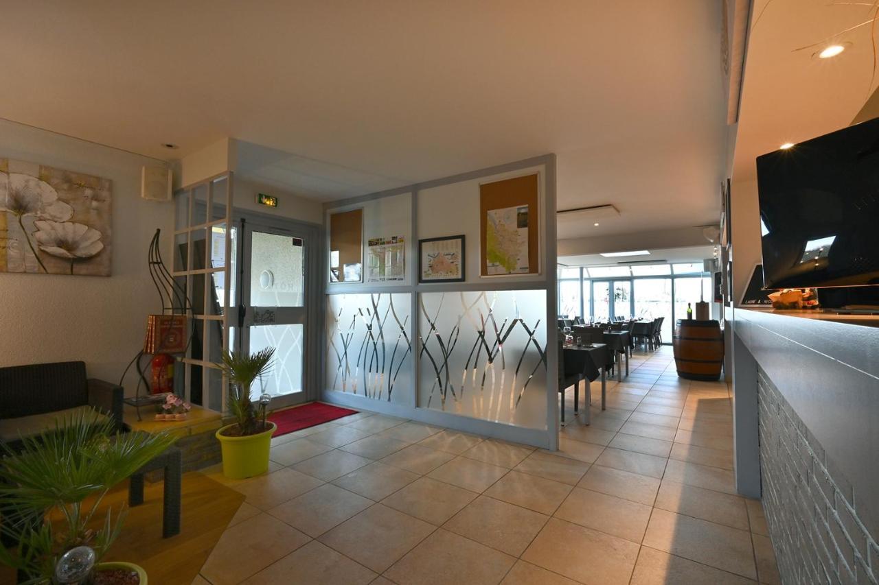 Logis Hotel Horus Restaurant Les Bruyeres Toulenne Esterno foto